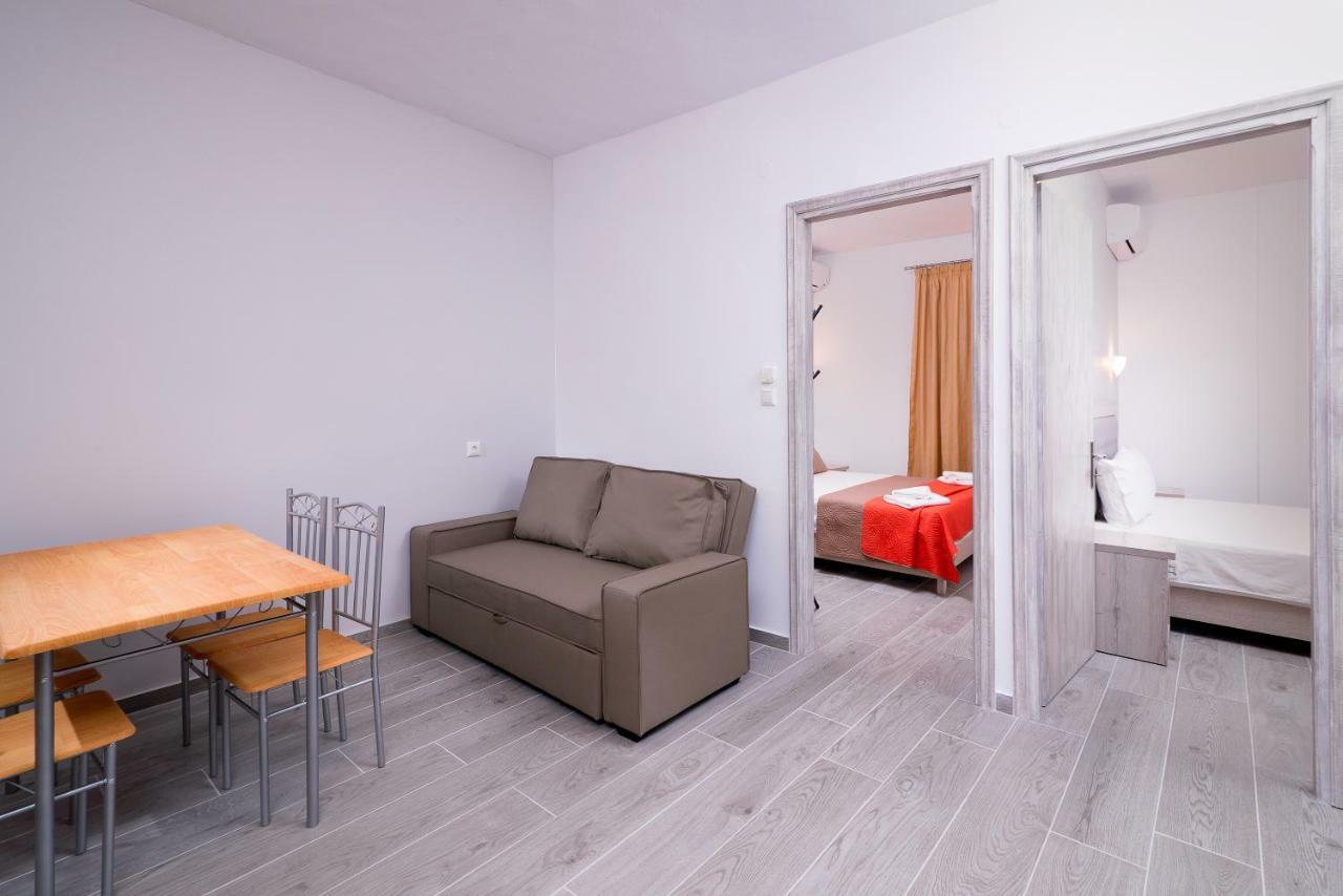 Kentrikon Rooms III & Mint House ลิเมนาเรีย ภายนอก รูปภาพ
