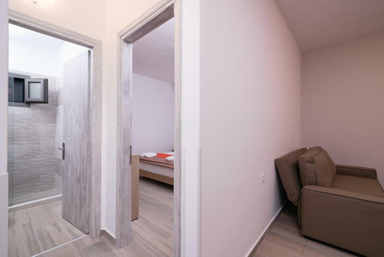 Kentrikon Rooms III & Mint House ลิเมนาเรีย ภายนอก รูปภาพ