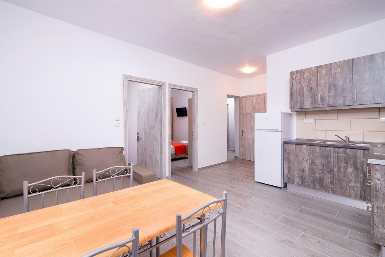 Kentrikon Rooms III & Mint House ลิเมนาเรีย ภายนอก รูปภาพ
